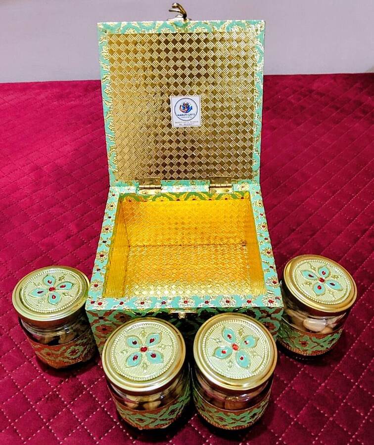 The Heirloom Glass-Jar Keepsake